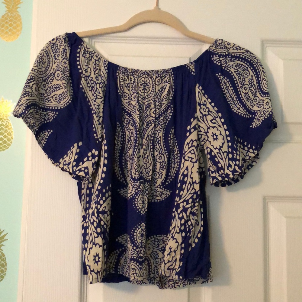 Off the Shoulder Top - Picture 3 of 3